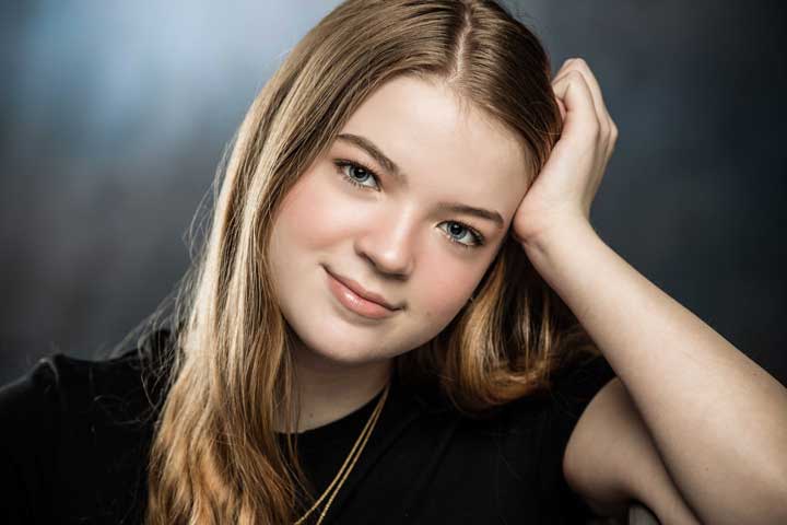 A tween, and her own expression